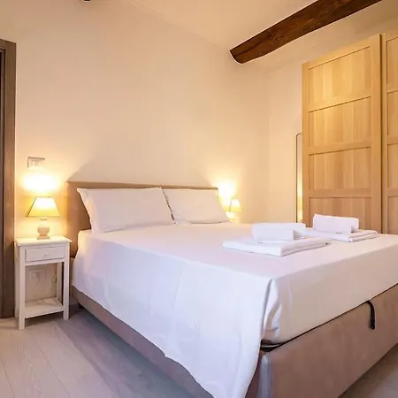 Canonica Home, In The Heart Of The * Bologna