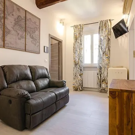 Apartment Canonica Home, In The Heart Of The *