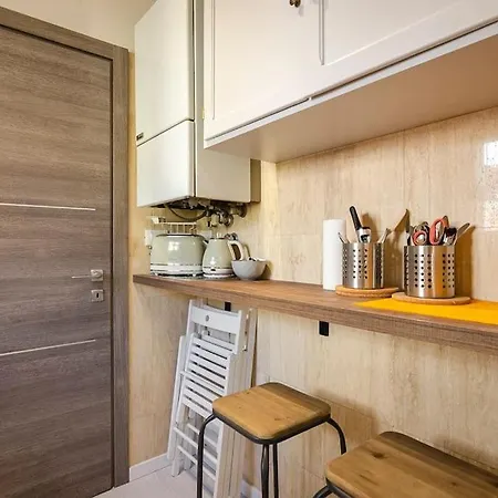 Apartment Canonica Home, In The Heart Of The *