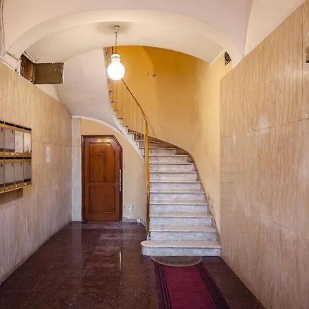 Canonica Home, In The Heart Of The Bologna