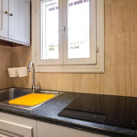 Canonica Home, In The Heart Of The *