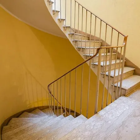 Canonica Home, In The Heart Of The Bologna